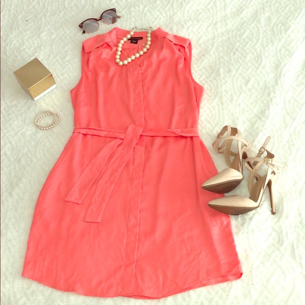 Peach Dress, IT HAS POCKETS!